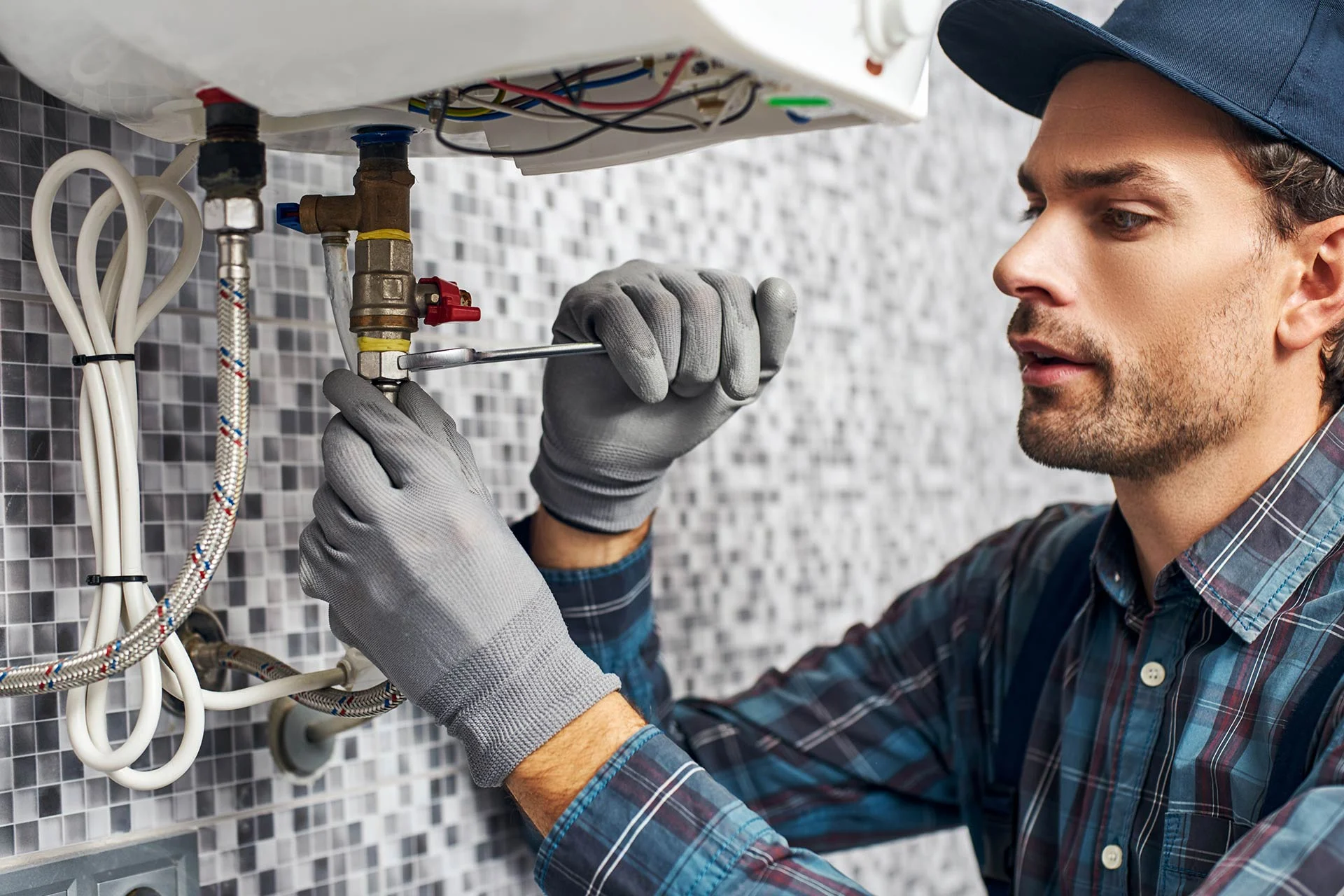 Top Garage Door Services in Suffolk County
