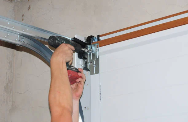 Garage Door Repairs in South End
